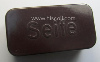 'Standard-issue'-type WH 'Seifebuchse' (ie. soap-container) being an undamaged...