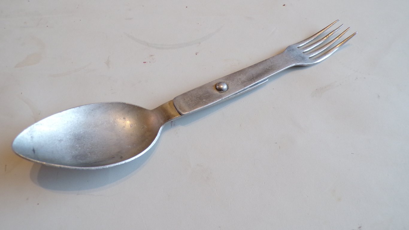 Wehrmacht Alu Folding Spork (Goffel) VDNS40
