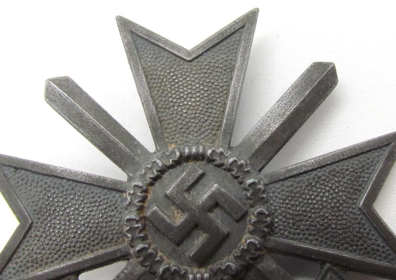 War Merit cross (KVK) first class “62” in Case