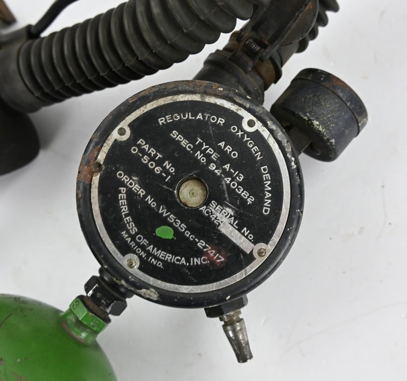 USAAF WW2 Oxygen Mask with Bottle