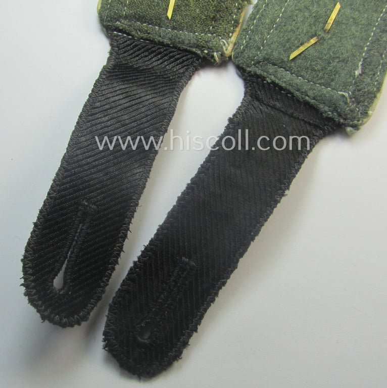 Stunning pair of Waffen-SS NCO-type shoulderstraps as piped in the white-coloured branchcolour as was intended for usage by an: 'SS-Oberscharführer' who served within the: 'Waffen-SS Infanterie-Trpn.'