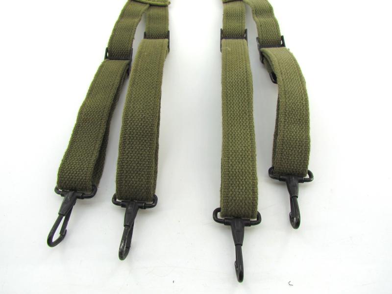 US WWII M1943 suspenders marked US 1945