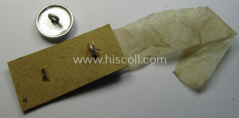 Interesting, pair of bright-silver-coloured WH (Heeres o. LW) shoulderstrap-buttons (ie. 'Schulterstückknöpfe') as were specifically intended for usage by the various WH-staff-members (denoting membership within the: '4. Bataillon')