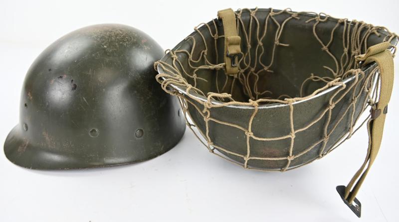 US WW2 Fixed Bale Combat Helmet 'Captain'