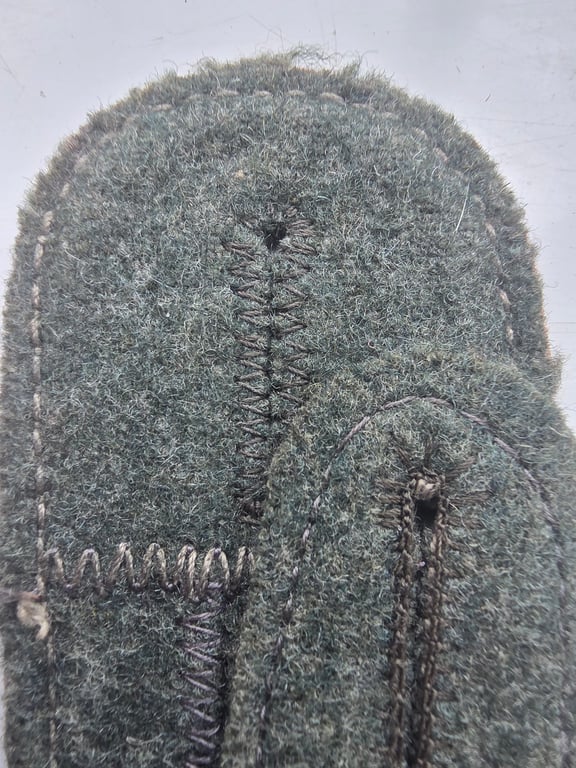 Wehrmacht M40shoulder strap to an Kradschutzentruppe