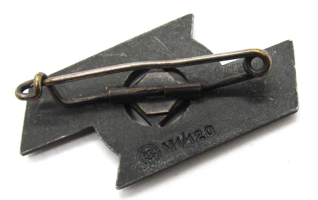 Deutsches Jungvolk (DJ)-Leistungsabzeichen in Silver M1/120