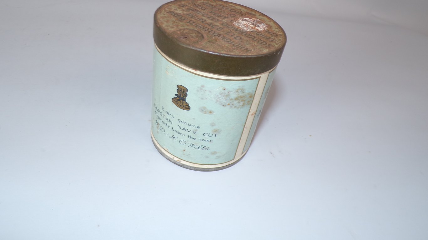 1940's Tin of Capstan cigarettes