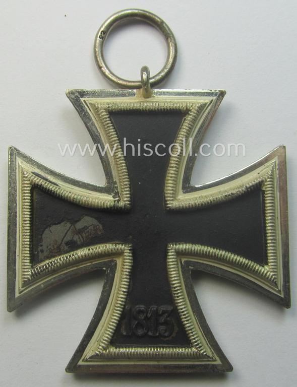 Hardly- ie. simply never used: 'Eisernes Kreuz II. Klasse' being a clearly maker- (ie. '22'-) marked example by: 'Boerger & Co.'