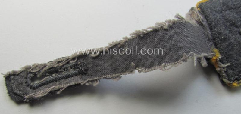 Single, WH (Luftwaffe) NCO-type shoulderstrap: 'Oberfeldwebel der Flg. o. FJ-Truppen u. Mitglied einer LW-Kriegsschule'