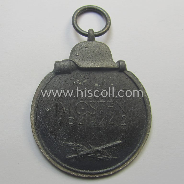 Medal-set: 'Winterschlacht im Osten 1941-42' being a maker- (ie. '19'-) marked specimen by the maker: 'E. Ferdinand Wiedmann'