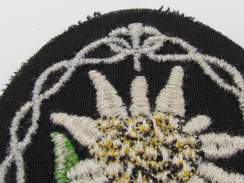Wehrmacht Gebirgsjäger Edelweiss sleeve badge