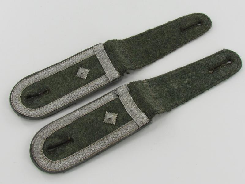Wehrmacht (Heer) Shoulder Boards for a Transport Troops Officer