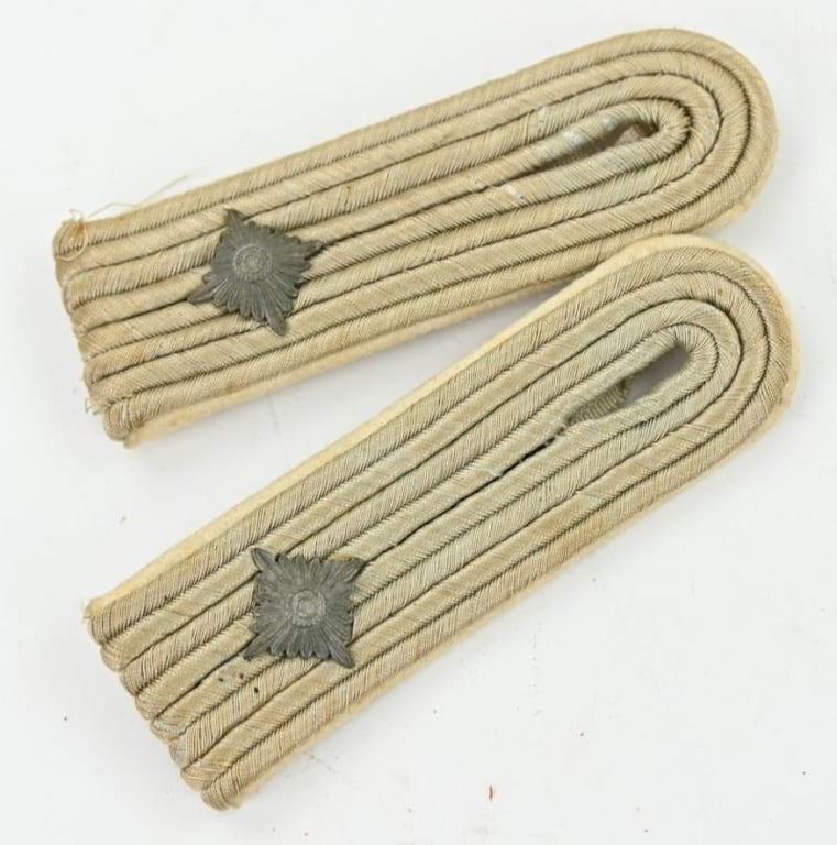 German WH Officer Shoulderboard set