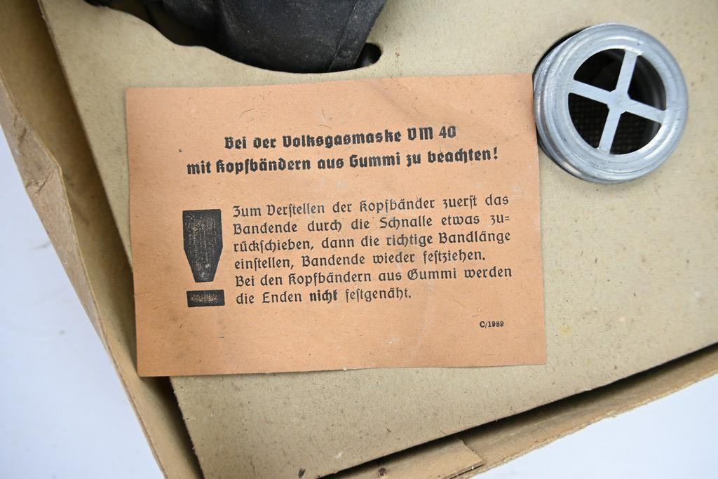 German LS M40 Civil Gasmask with Filter in Box