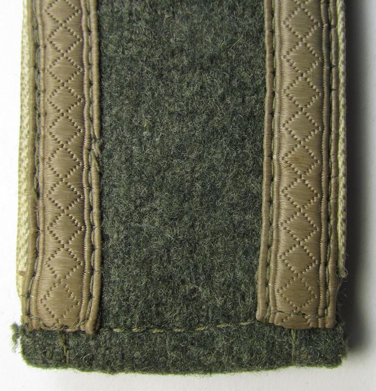 Neat - albeit regrettably single! - WH (Heeres) - I deem - mid-war-period- (ie. 'M41/M43'-pattern) NCO-type shoulderstrap as was intended for usage by an: 'Unteroffizier eines Infanterie-Rgts.'