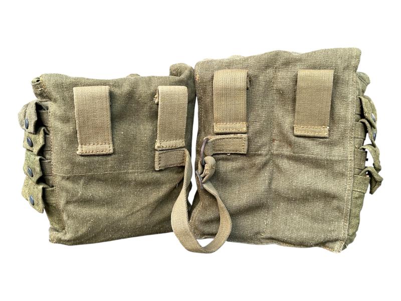 Late-war Pioneer Combat Assault Pouch Set