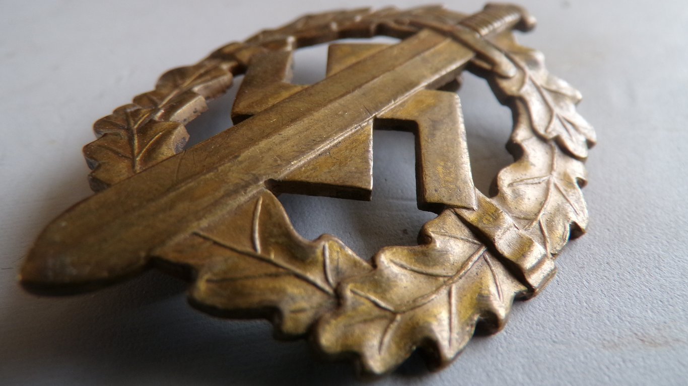 SA Sports Badge in Bronze 2nd Model 1935-1938