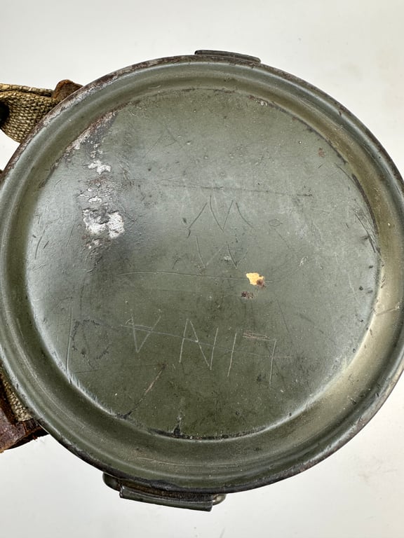 Gas mask with “short” canister marked 1937