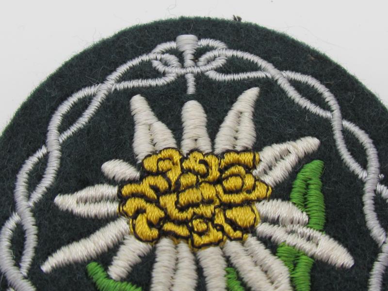 Wehrmacht Gebirgsjäger Edelweiss sleeve badge