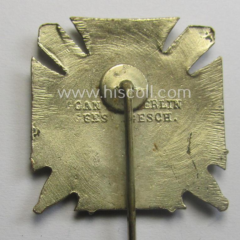 Membership lapel-pin (or: 'Mitgliedsabzeichen') aka: 'Ehrennadel für 25jährige Mitgliedschaft im Reichstreubund ehemaliger Berufssoldaten (o. RTB)' being a maker- (ie. 'Gante - Berlin'-) marked example