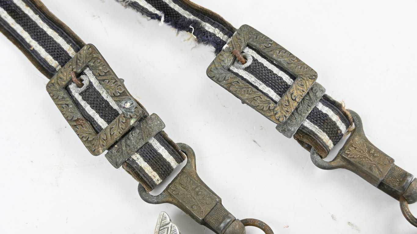 German LW Officer Dagger with Hanger