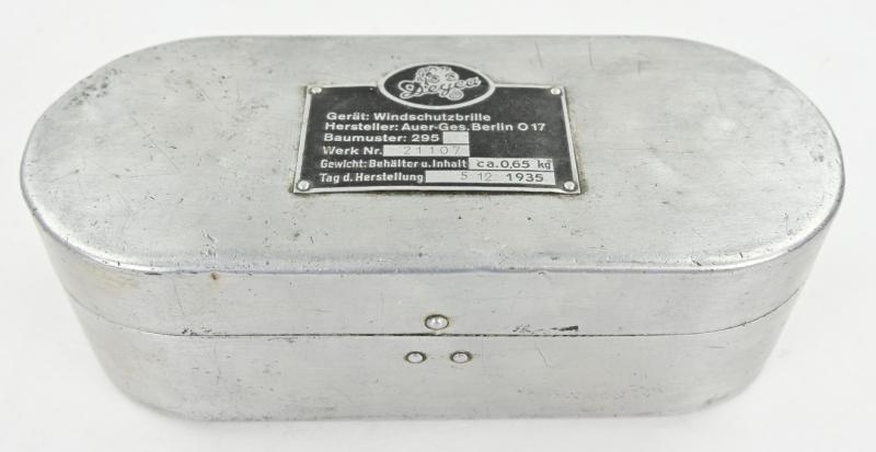 German LW Flying Goggles Case Model 295