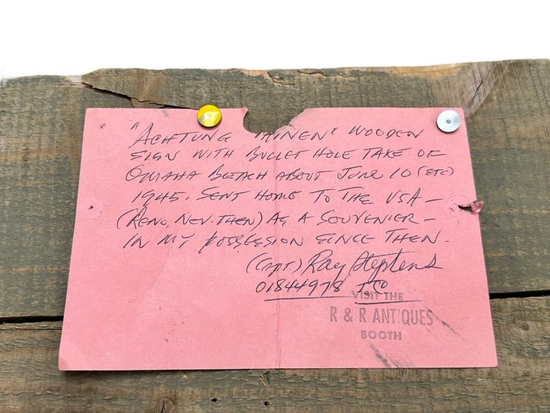 Wooden Sign 'Achtung Minen’