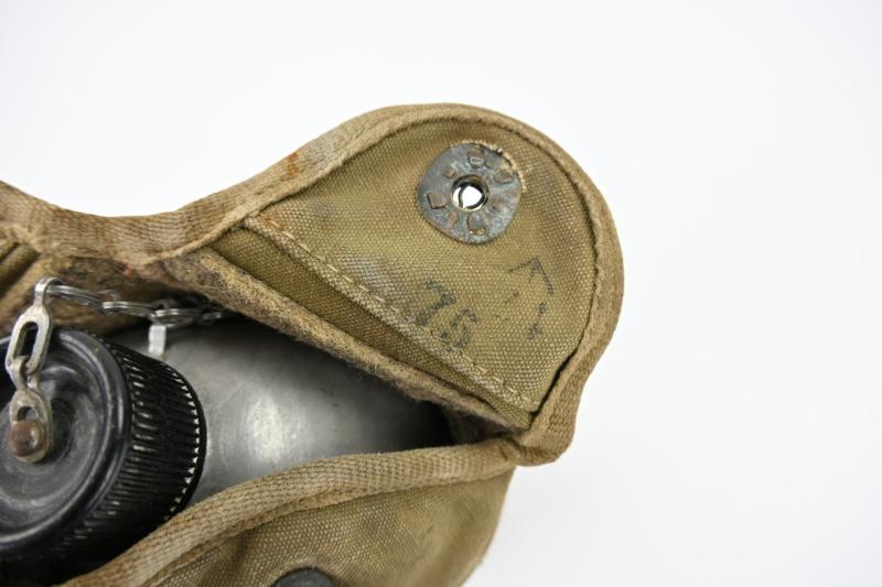 US WW2 British Made M-1941 Cavalry/Paratrooper Canteen