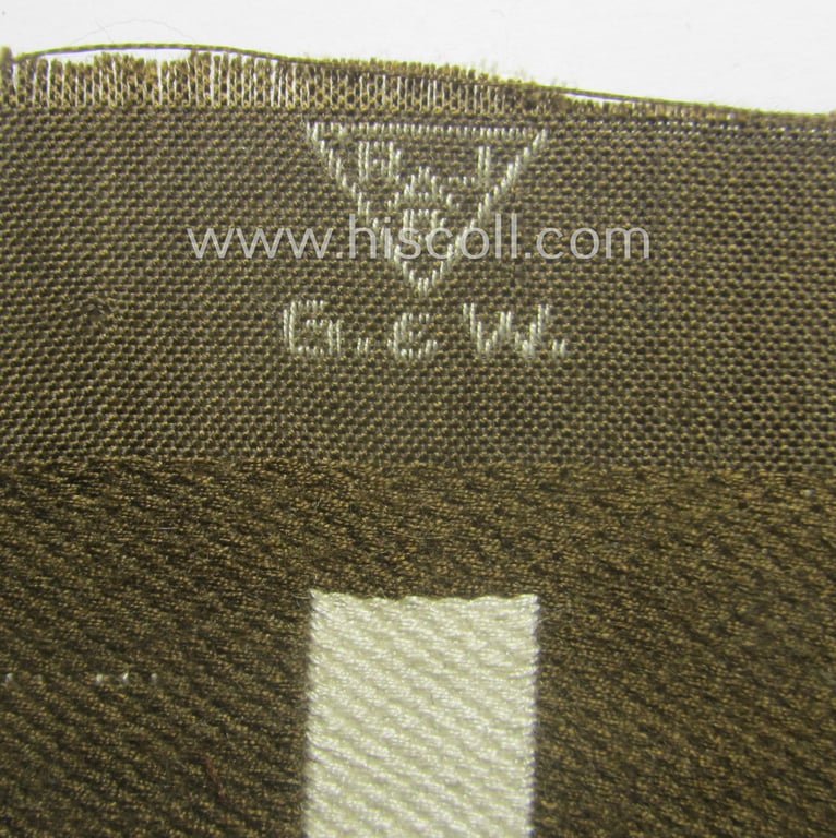 Neat - and actually scarcely encountered! - RAD (ie. 'Reichsarbeitsdienst') brown-coloured sleeve-badge (or: 'Dienststellenabzeichen') as was specifically intended for usage by all (lower-ranked) RAD-staff acting at: 'Reichsleitungs'-level