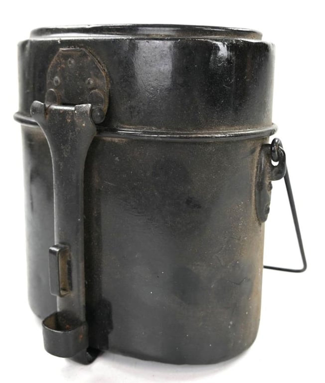 German M-1910 Canteen