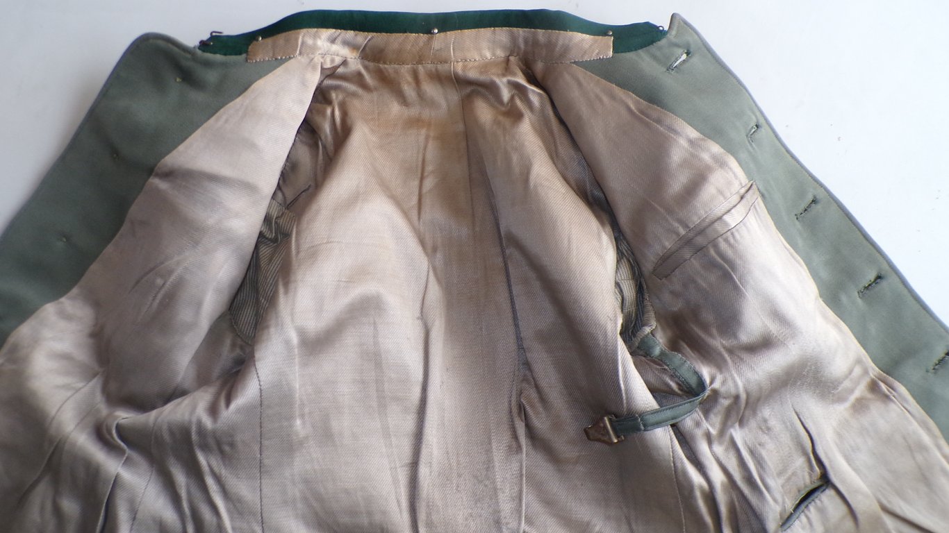 Tunic of an Oberleutnant Artillerie