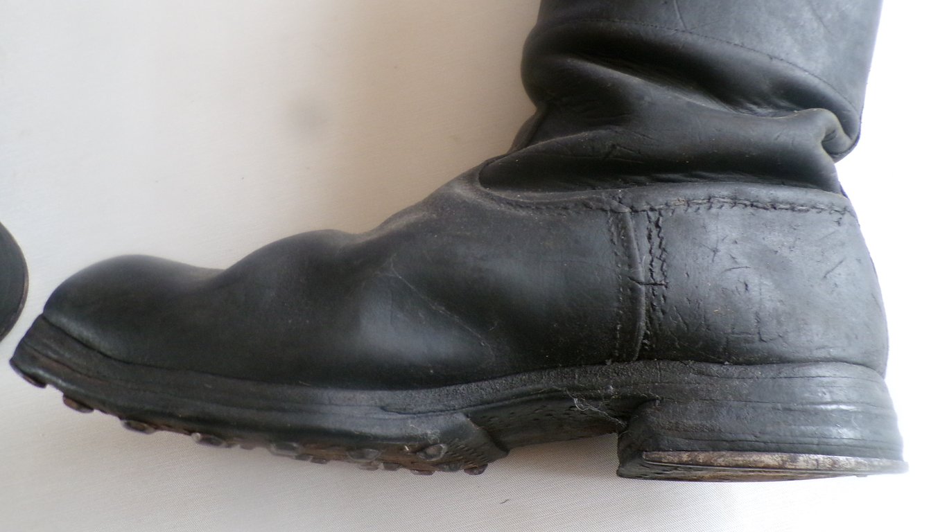 Early Marching Boots (Knobelbecher)