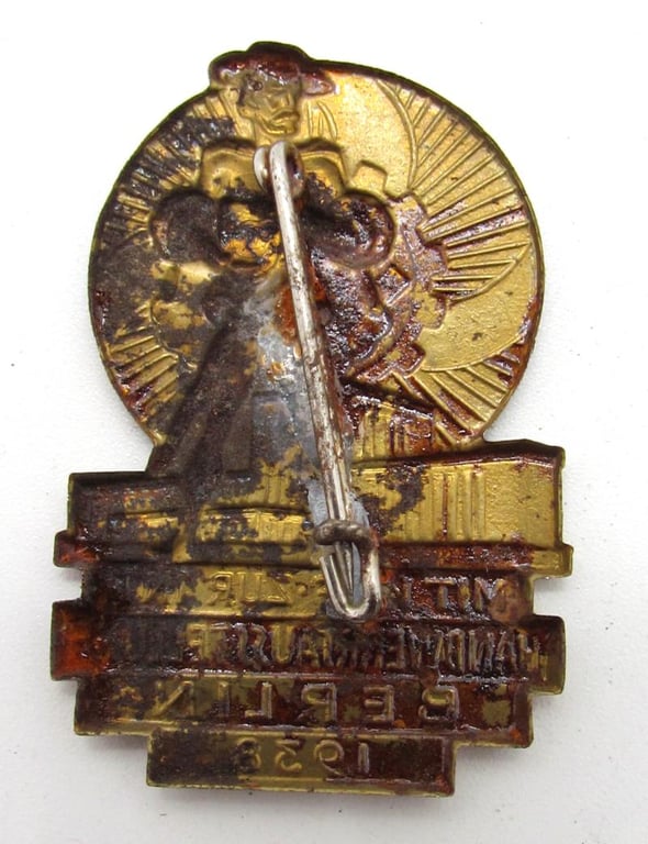 (KDF)1938 Berlin International Handicraft Exhibition Badge