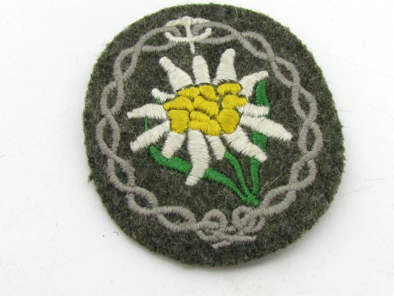 Wehrmacht Gebirgsjäger Edelweiss sleeve badge