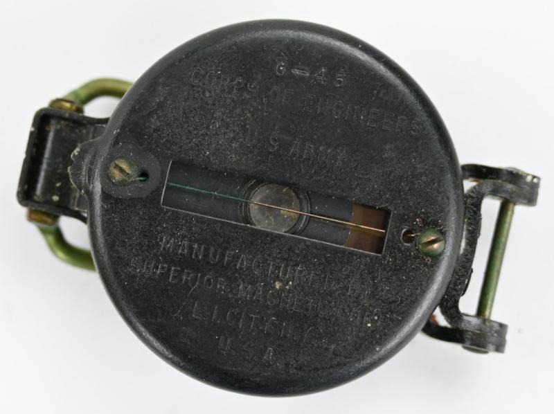 US WW2 Compas & Pouch