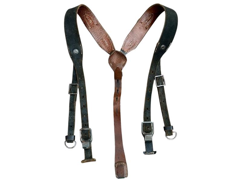 German WWII Leather Y-Straps