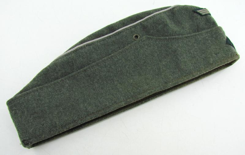 Wehrmacht (Heer) Field Cap (Schiffchen), Field-Upgraded to Officer