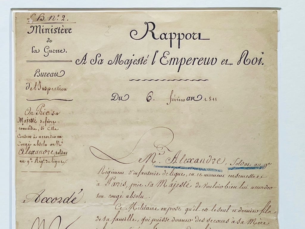AUTHENTIC NAPOLEON BONAPARTE HAND SIGNED SIGNATURE AND DATED 1811 REPORT DOCUMENT.