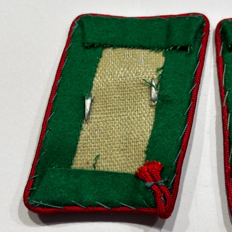 LW Field Division Collar Tabs – Flak / Anti-Aircraft Artillery (Pair)