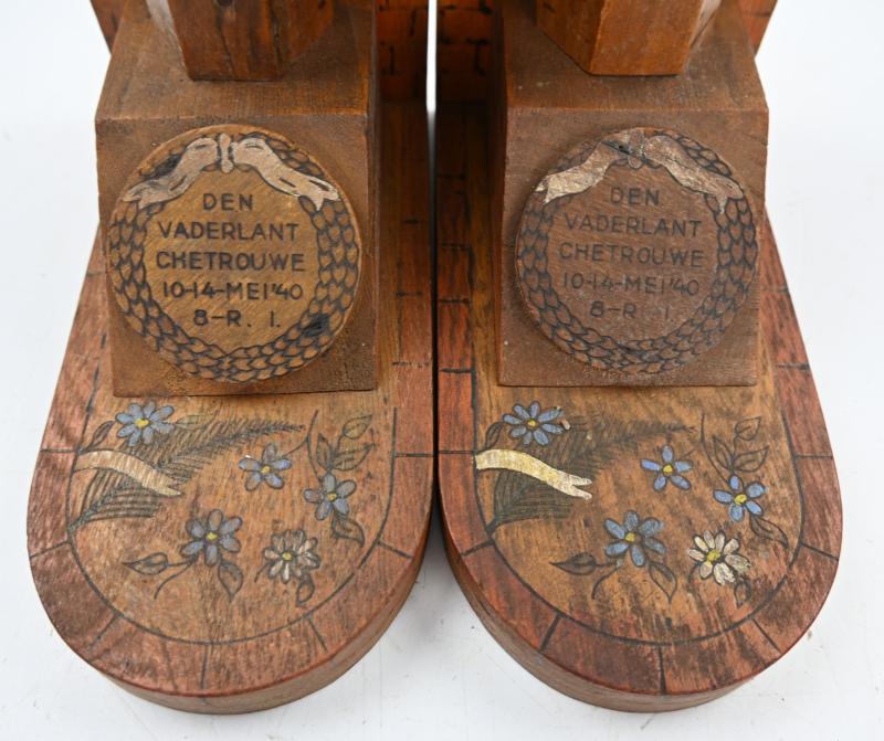 Dutch Remembrance 8.R.I. Book Shelf Supports