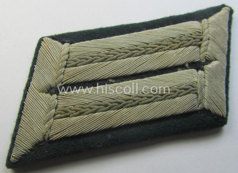 Pair of WH (Heeres) officers'-type collar-patches: 'Offizier der Propaganda-Truppen'