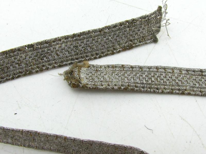 Wehrmacht NCO ‘Unteroffizier’ silver collar tresse