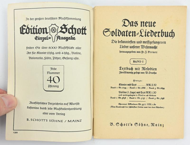 German WH Marching Songs Pocket Book