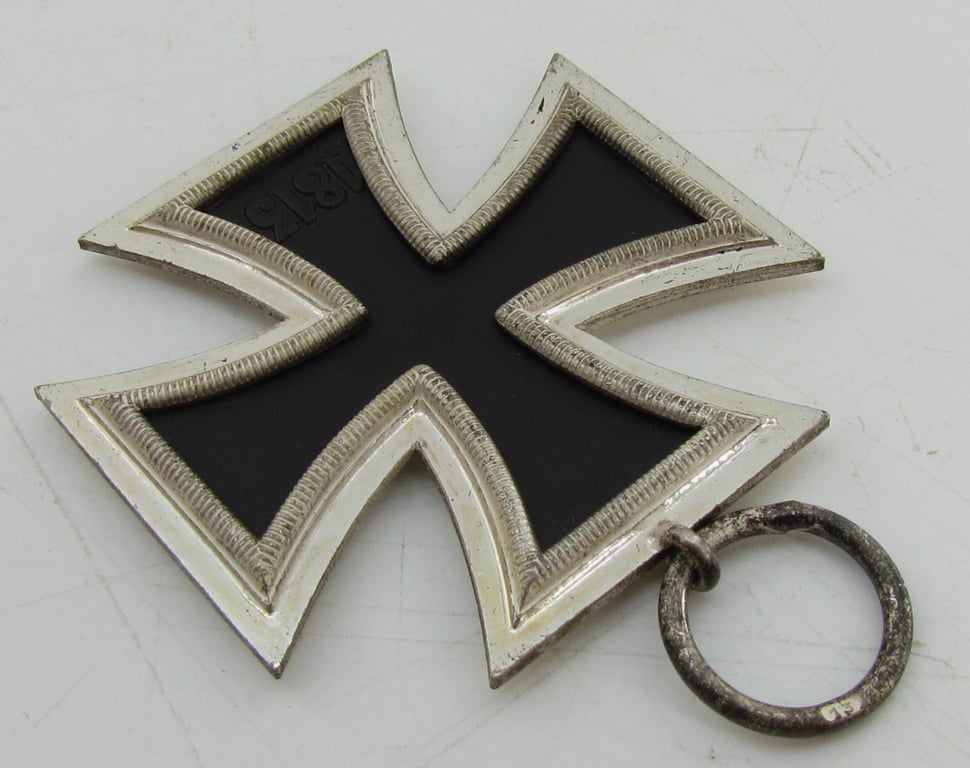 Iron Cross 2nd Class 1939 (Eisernes Kreuz 2. Klasse) – Maker 13 Gustav Brehmer
