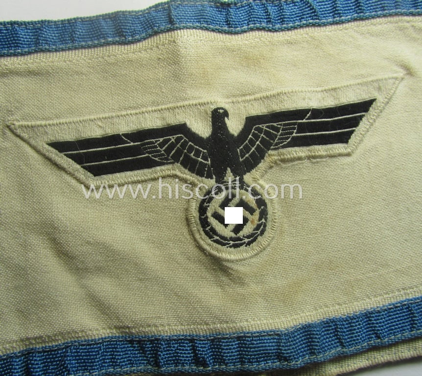 WH (Heeres) armband (or: 'Dienst-Armbinde') as was (presumably) intended for (graduated-) staff-members serving within one of the army, officers'-cadet-schools