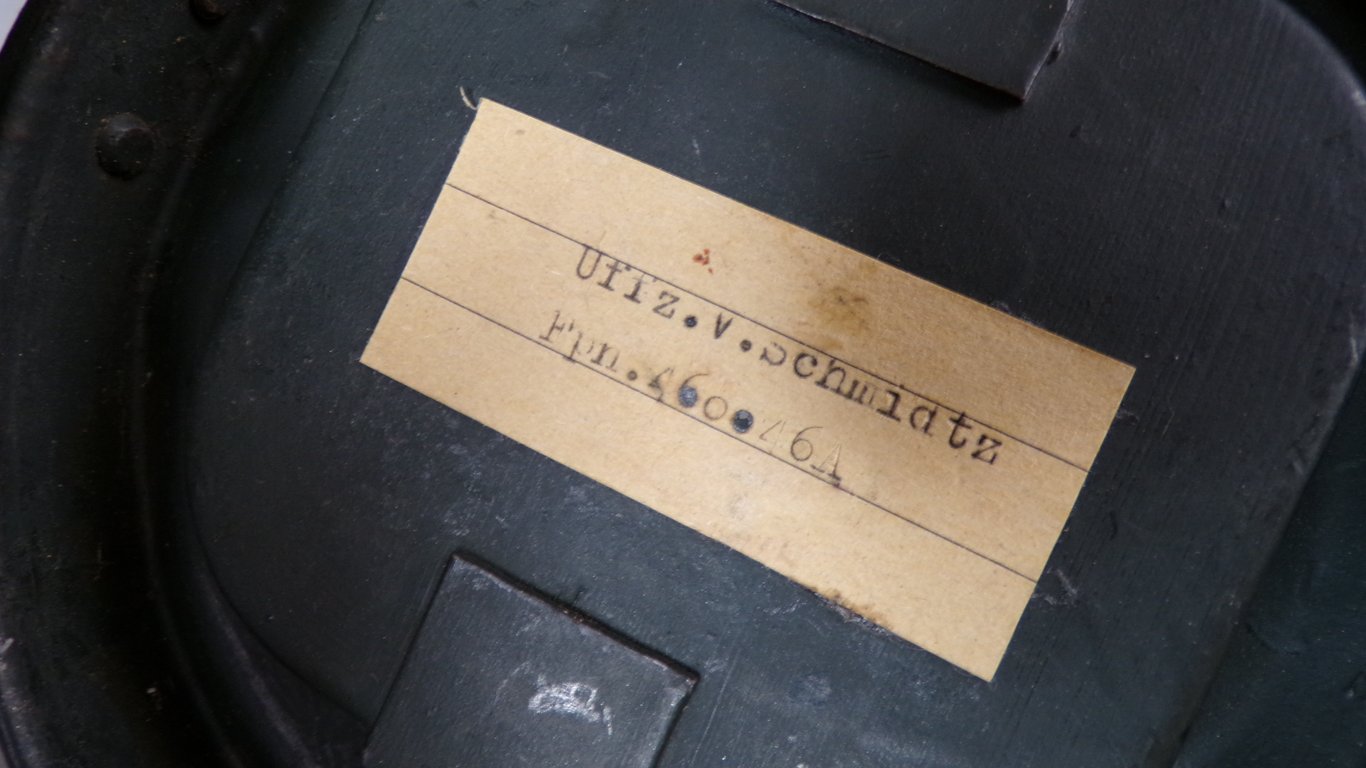 Named GM30 Gasmask in tropical tan