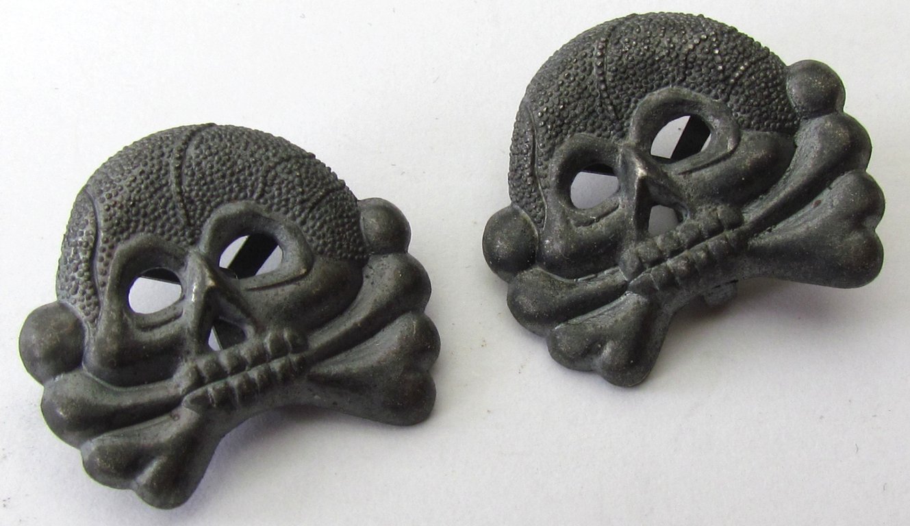 Wehrmacht Heer Panzer Totenkopf Collar Tab Insignia – Matching Pair