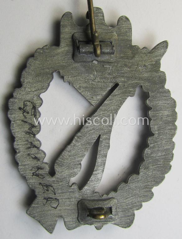 Attractive, silver-class 'Infanterie Sturmabzeichen in Silber' being a (typically) unmarked so-called: 'pillow-crimped'-pattern example as was executed in silverish-coloured, zinc-based metal (ie. 'Feinzink')