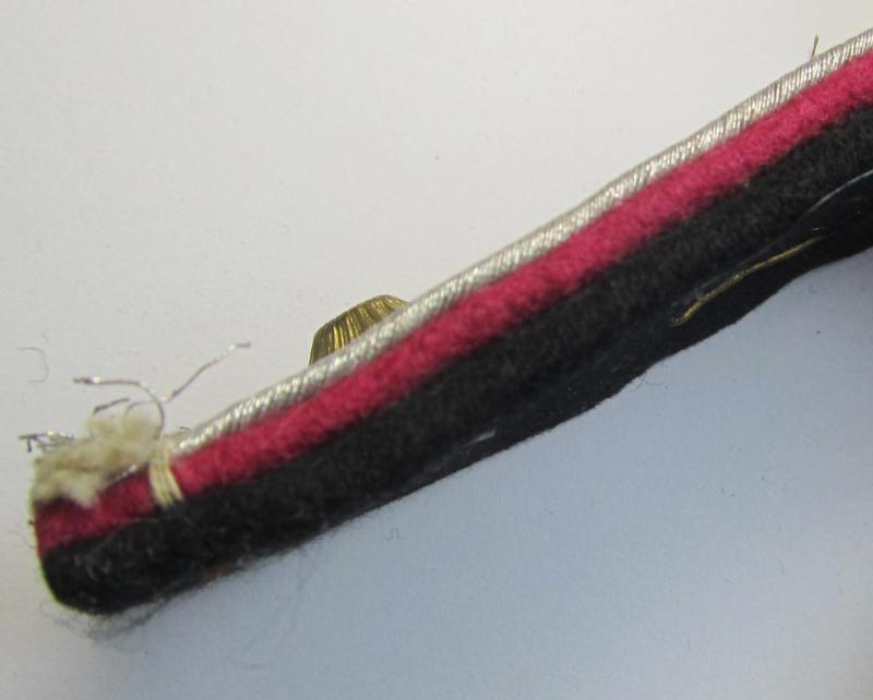 Superb - neatly 'cyphered' albeit regrettably single! - Waffen-SS, officers'-pattern shoulderboard as was intended for usage by a: 'Hauptsturmführer der SS-Veterinär-Truppen'