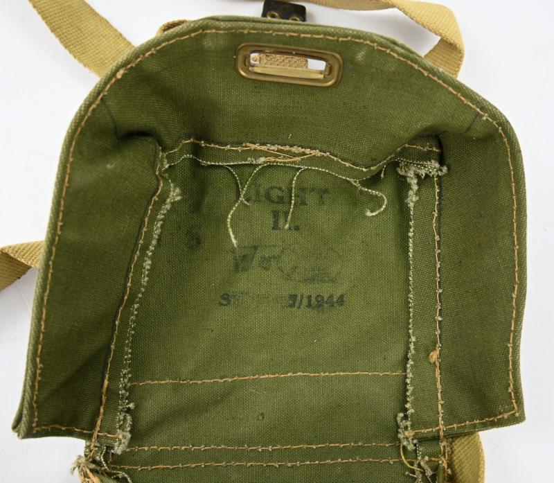 British WW2 Leight Weight Gasmask Pouch